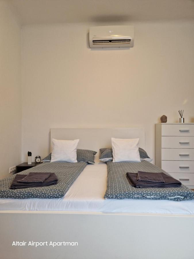 Altair Airport Apartman Vecsés Esterno foto