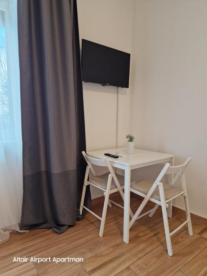 Altair Airport Apartman Vecsés Esterno foto