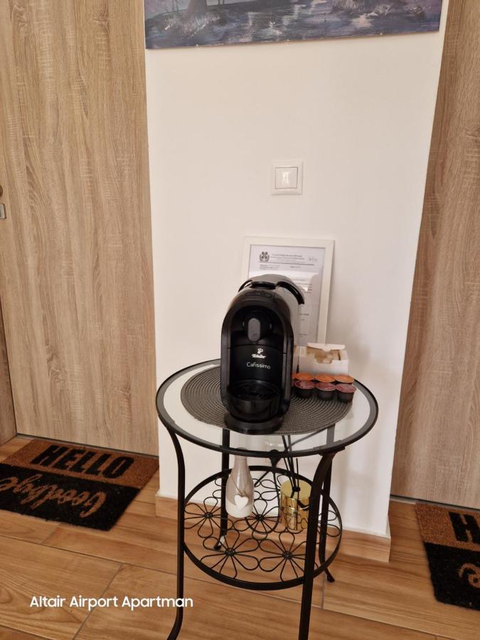 Altair Airport Apartman Vecsés Esterno foto